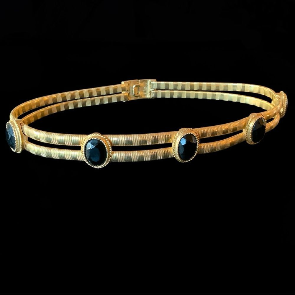 Vintage Accessocraft Gold Metal Black Cabochon Belt